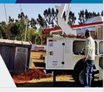 Equipe da Eletro Silva Engenharia em atendimento de campo